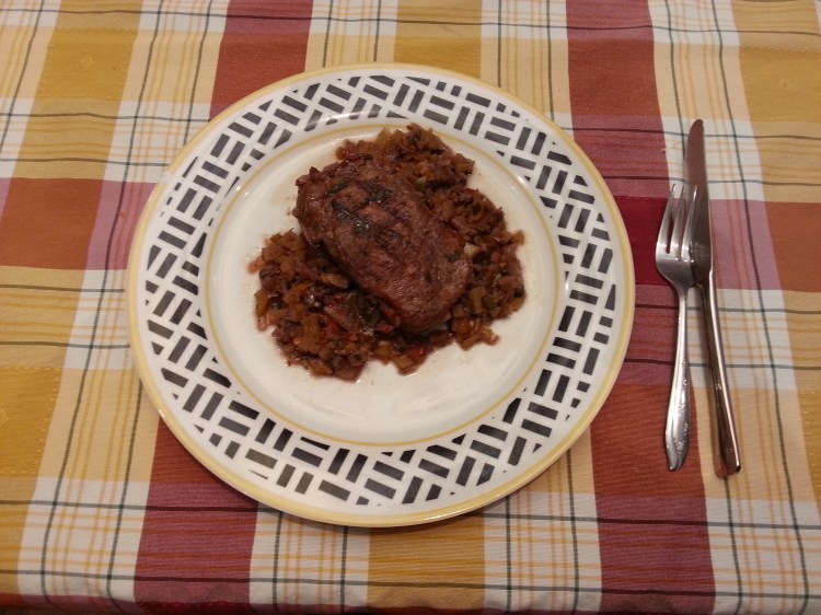 Pork chops with rosemary and garlic sauce-1