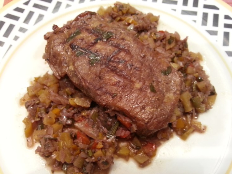 Pork chops with rosemary and garlic sauce-2