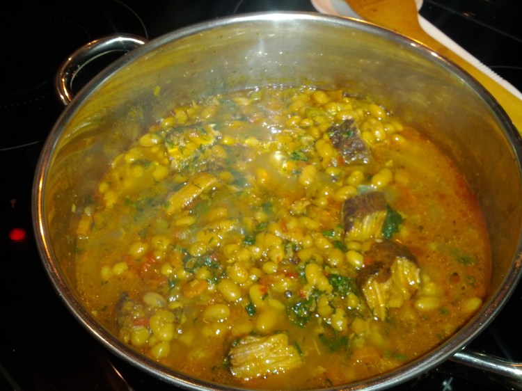 White beans with smoked ribs