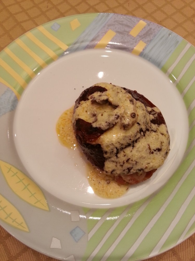 Bavarian smoked knuckle-2