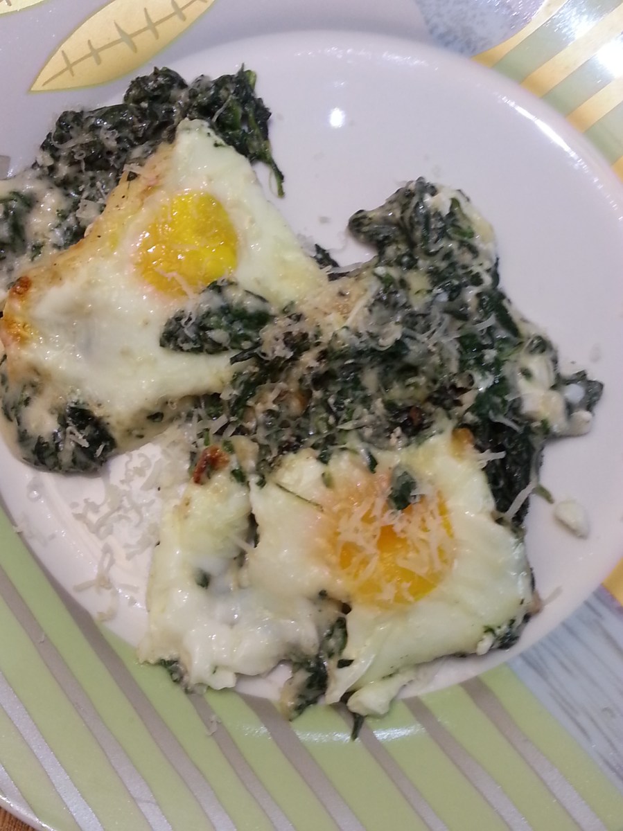 Baked eggs with spinach and gruyere-2