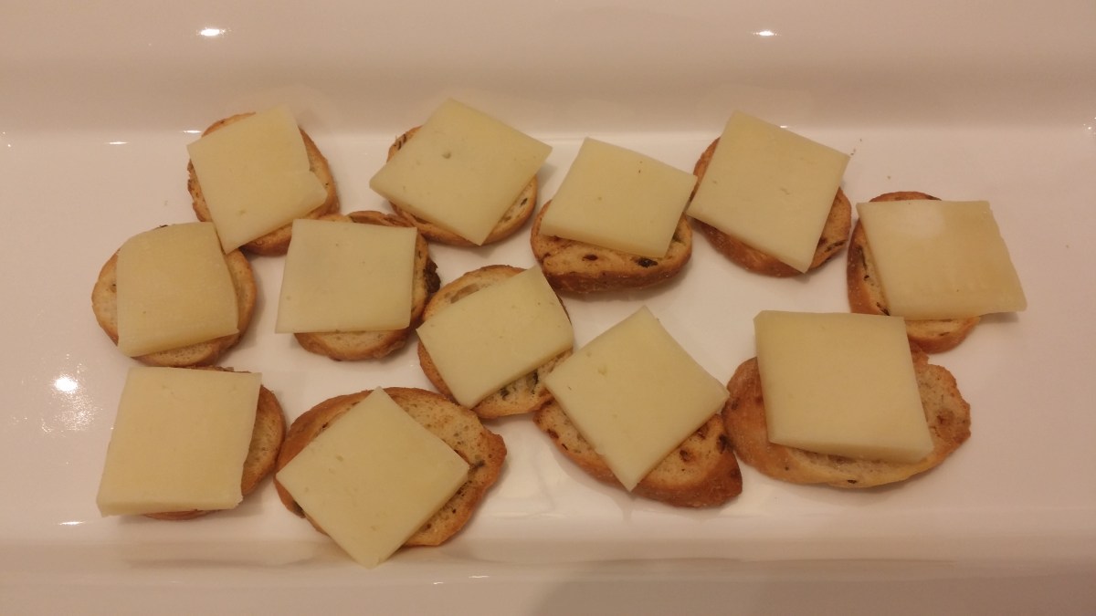 Jalapeno and roasted onions crackers